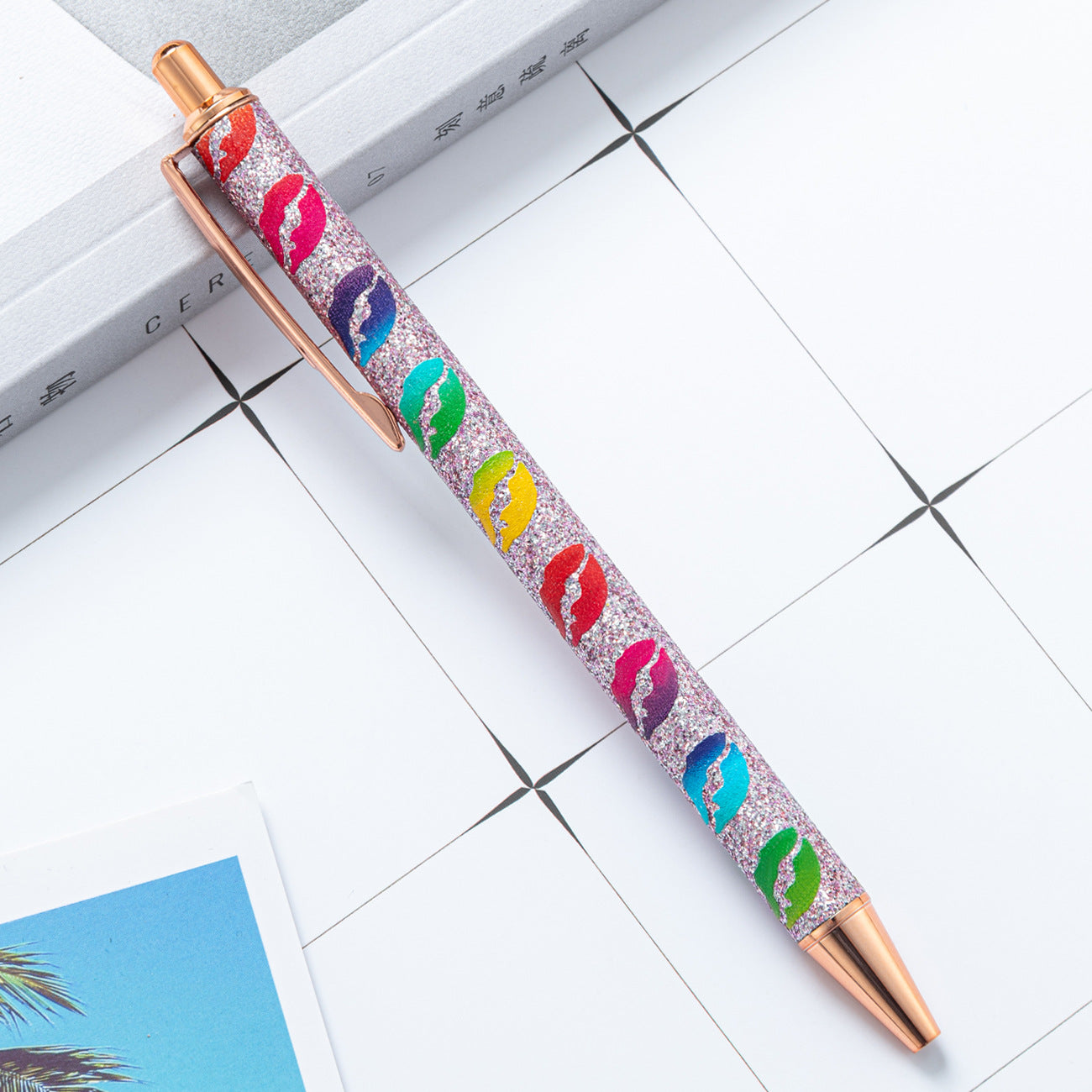 Wholesale Plastic Lip Ballpoint Pens
